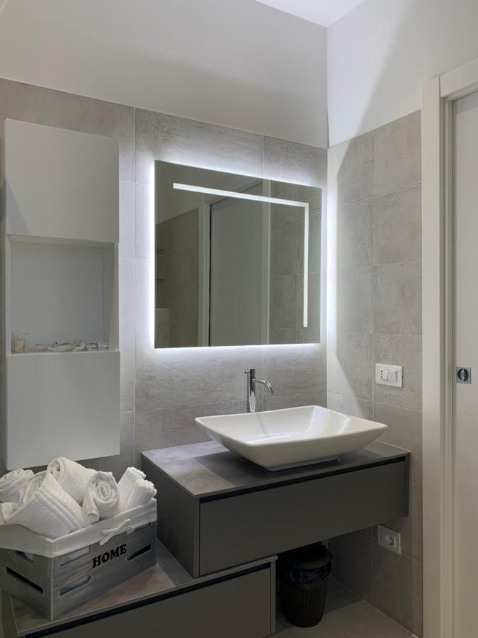 Ferienwohnung A Casa Di Chiara 2 Stresa Exterior foto