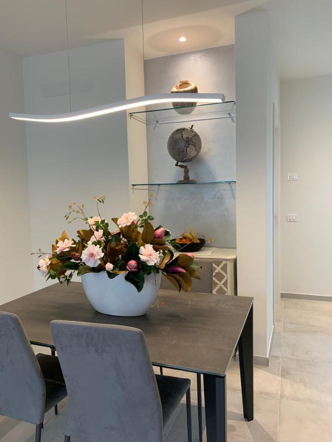 Ferienwohnung A Casa Di Chiara 2 Stresa Exterior foto